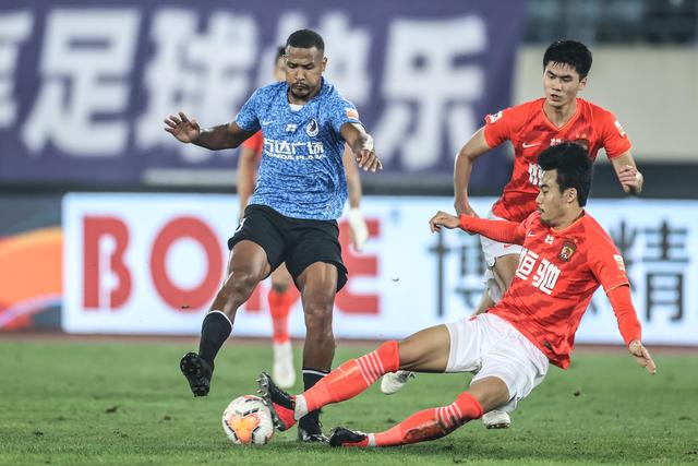 李弘权：聚焦世界杯，积极补齐不足迎接新挑战